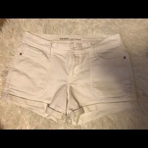 Old navy boyfriend white shorts